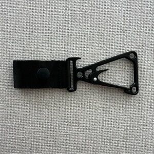 NIKE x OFF-WHITE™ Carabiner with Snap Closure